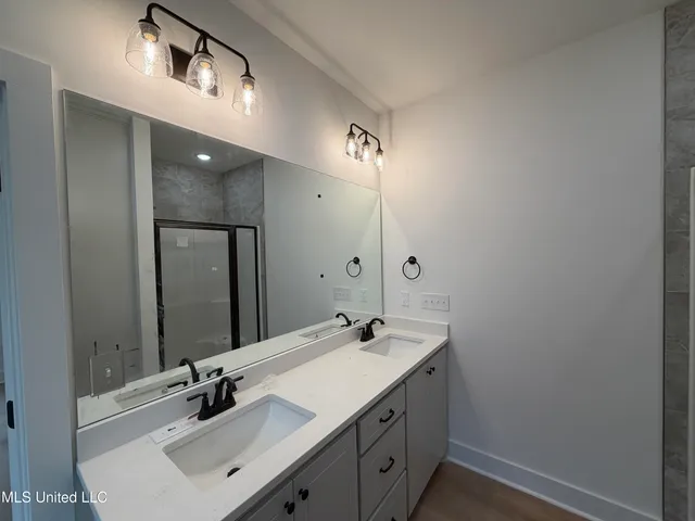 $310,610 | 204 Anderson Oaks Drive, Pearl, MS 39208