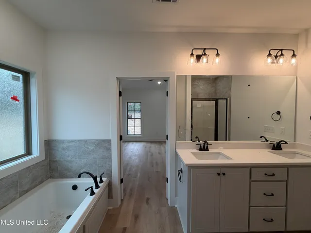 $310,610 | 204 Anderson Oaks Drive, Pearl, MS 39208