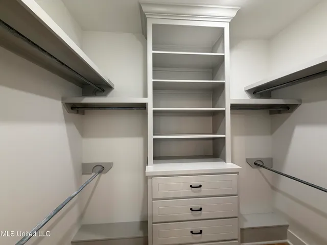 $310,610 | 204 Anderson Oaks Drive, Pearl, MS 39208