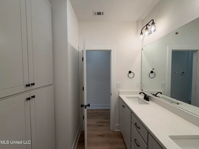 $310,610 | 204 Anderson Oaks Drive, Pearl, MS 39208