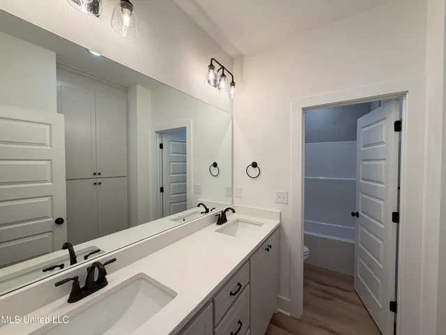 $310,610 | 204 Anderson Oaks Drive, Pearl, MS 39208