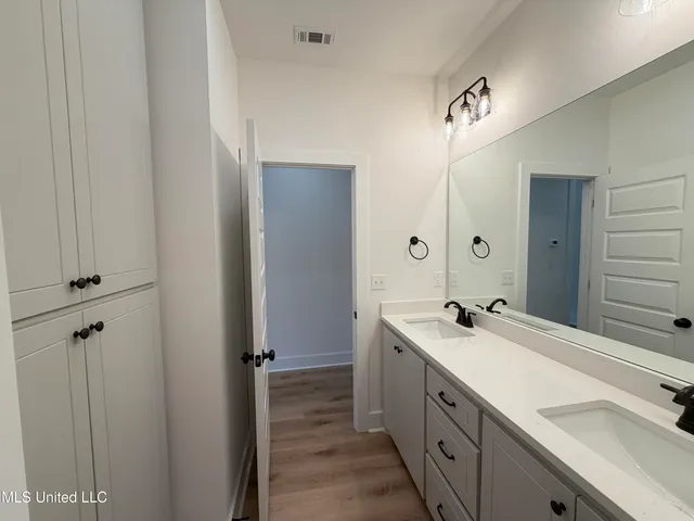 $310,610 | 204 Anderson Oaks Drive, Pearl, MS 39208