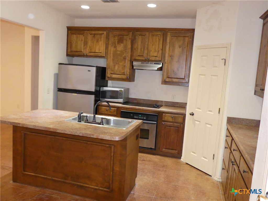 234 Star Grass, Unit 2A Spring Branch, TX 78070 - Photo 6 of 36