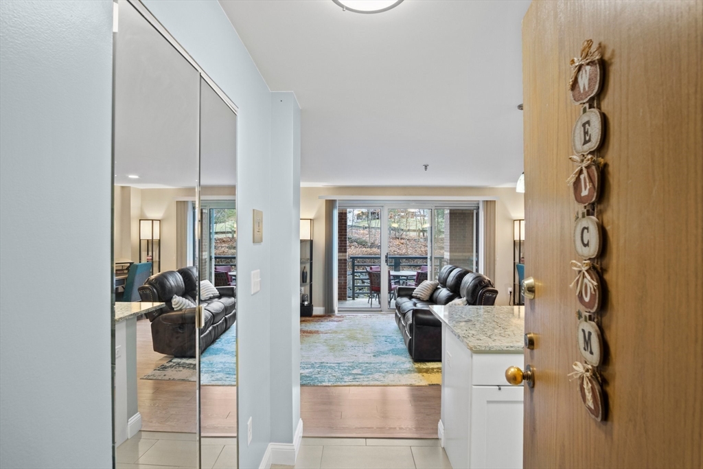 269 Cambridge Road, Unit 209 Woburn, MA 01801 - Photo 4 of 25 Gallery Image 4