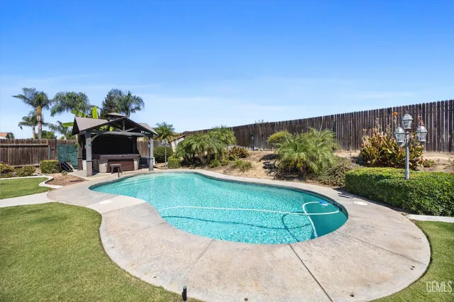 $495,000 | Undisclosed Address, Bakersfield, CA 93308