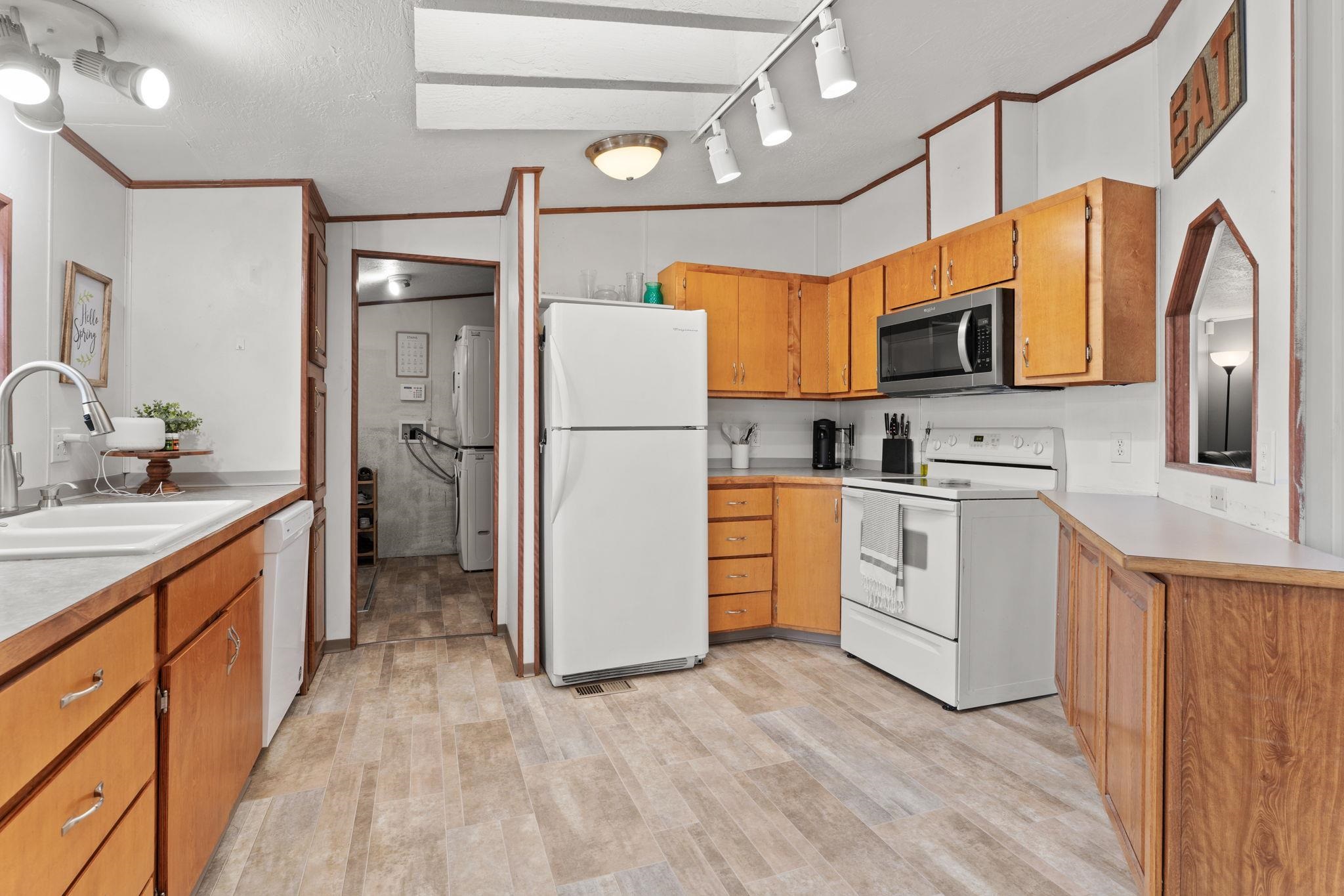 1014 North Vista Road Spokane Valley, WA 99212 - Photo 14 of 50