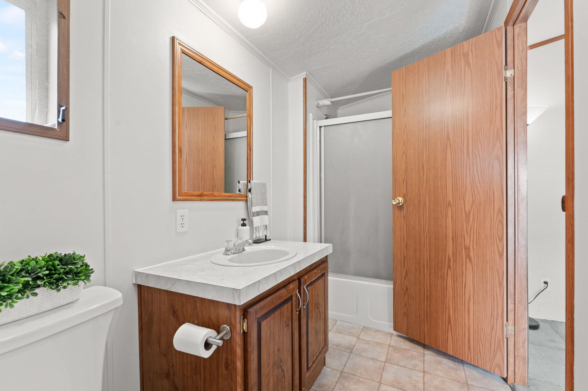 1014 North Vista Road Spokane Valley, WA 99212 - Photo 19 of 50