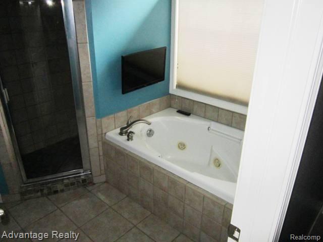 9038 Field Road Algonac, MI 48001 - Photo 13 of 32