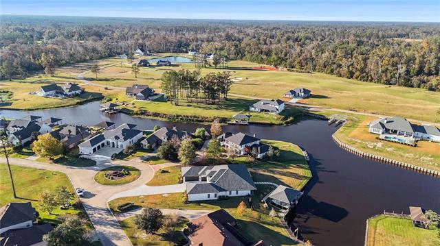 30566 Penntail Street Springfield, LA 70462 - Photo 4 of 11