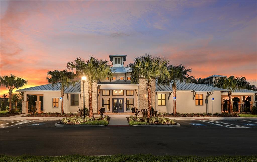 5319 Spring Maiden Circle Apollo Beach, FL 33572 - Photo 20 of 25 front view of a house with a yard