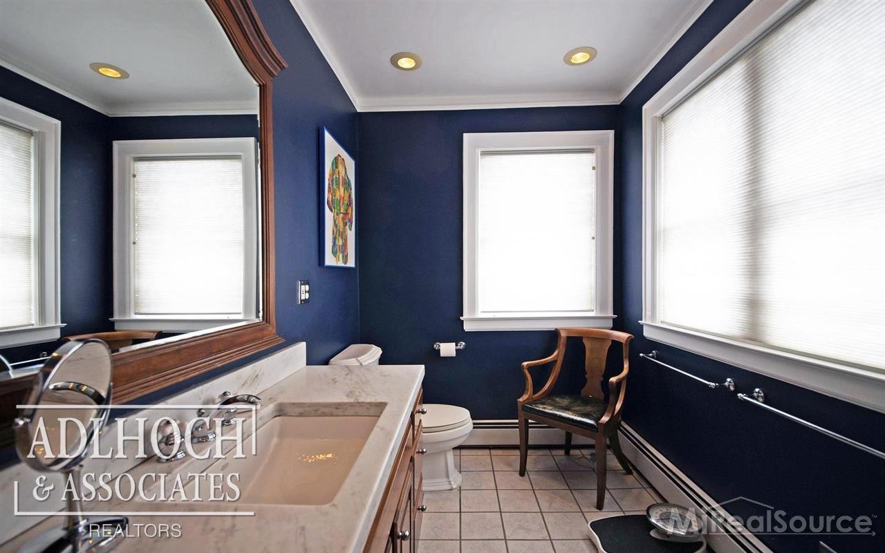 1430 Buckingham Road Grosse Pointe Park, MI 48230 - Photo 14 of 23
