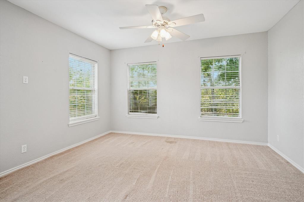 9828 County Road Alvarado, TX 76009 - Photo 13 of 20 a view of an empty room with a window