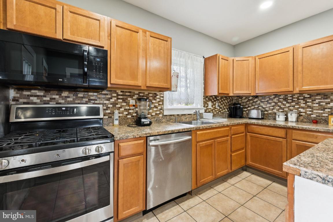 523 Main Avenue Berlin, NJ 08009 - Photo 14 of 23