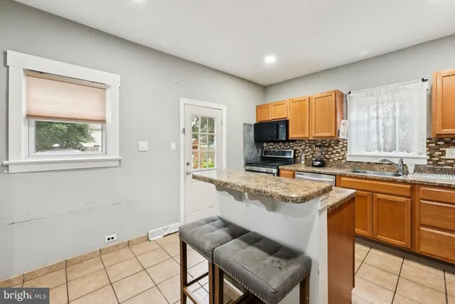 $319,000 | 523 Main Avenue, Berlin, NJ 08009