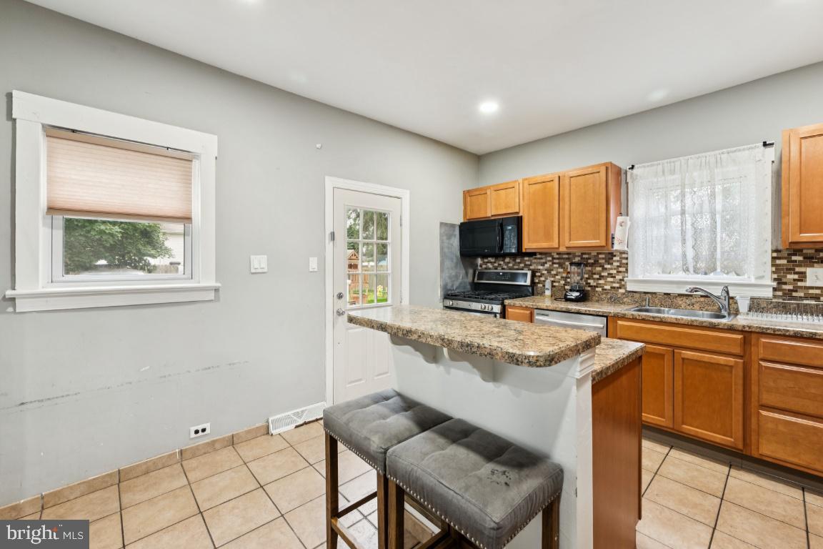 523 Main Avenue Berlin, NJ 08009 - Photo 8 of 23