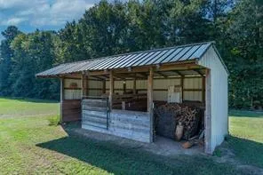 $499,999 | 22 Cr 2512 Naples Tx 75568, Naples, TX 75568