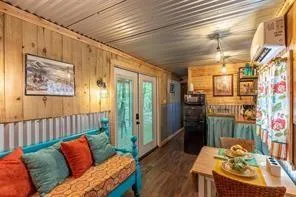 $499,999 | 22 Cr 2512 Naples Tx 75568, Naples, TX 75568