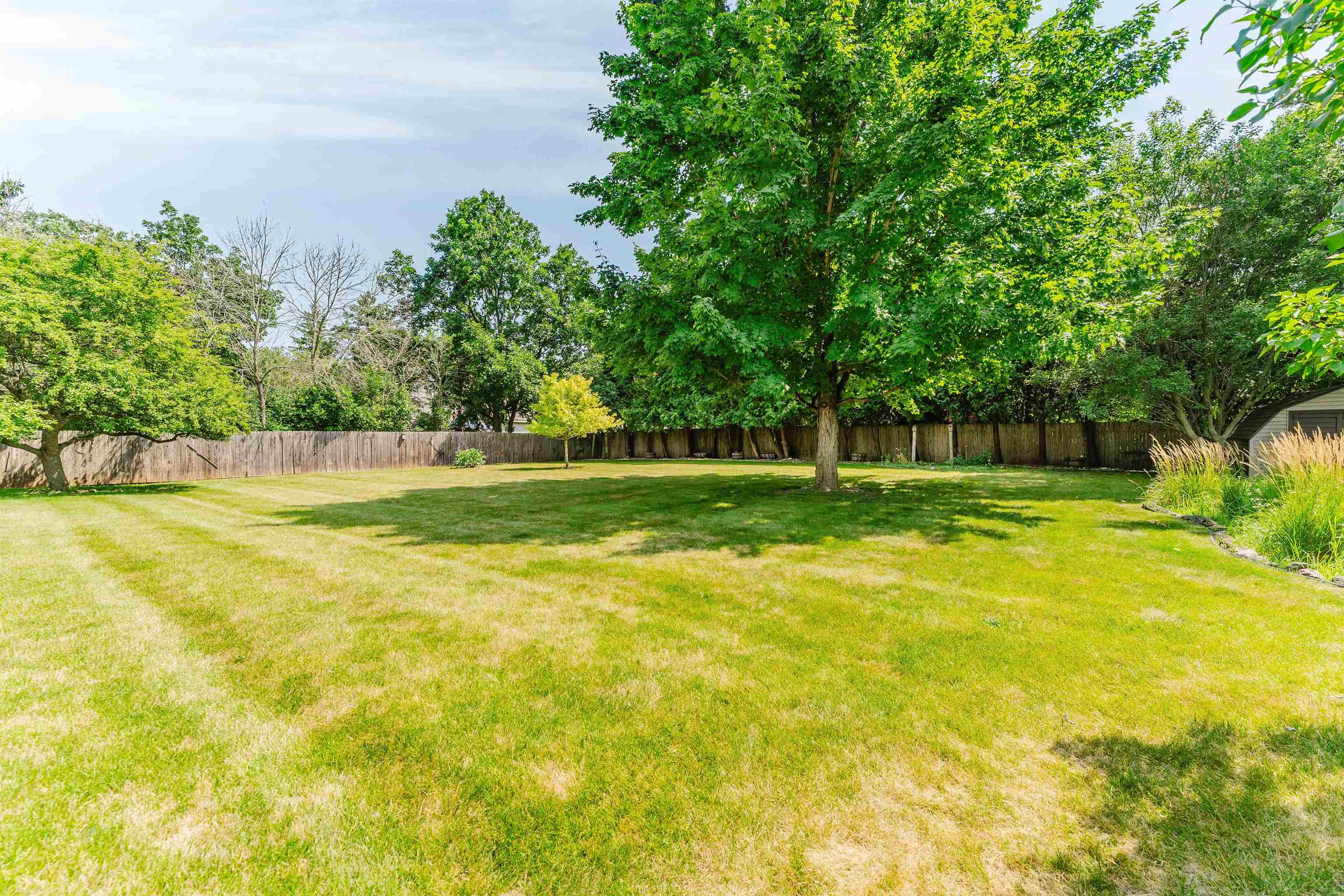 2897 Omro Road Oshkosh, WI 54904 - Photo 24 of 30