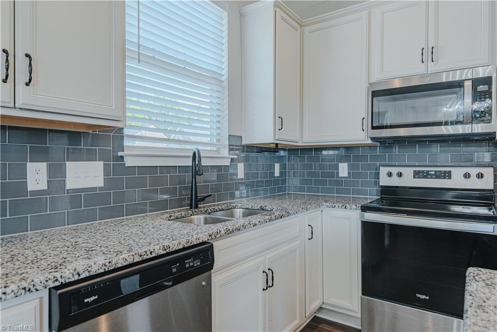 2575 Lacy Holt Road Graham, NC 27253 - Photo 13 of 46