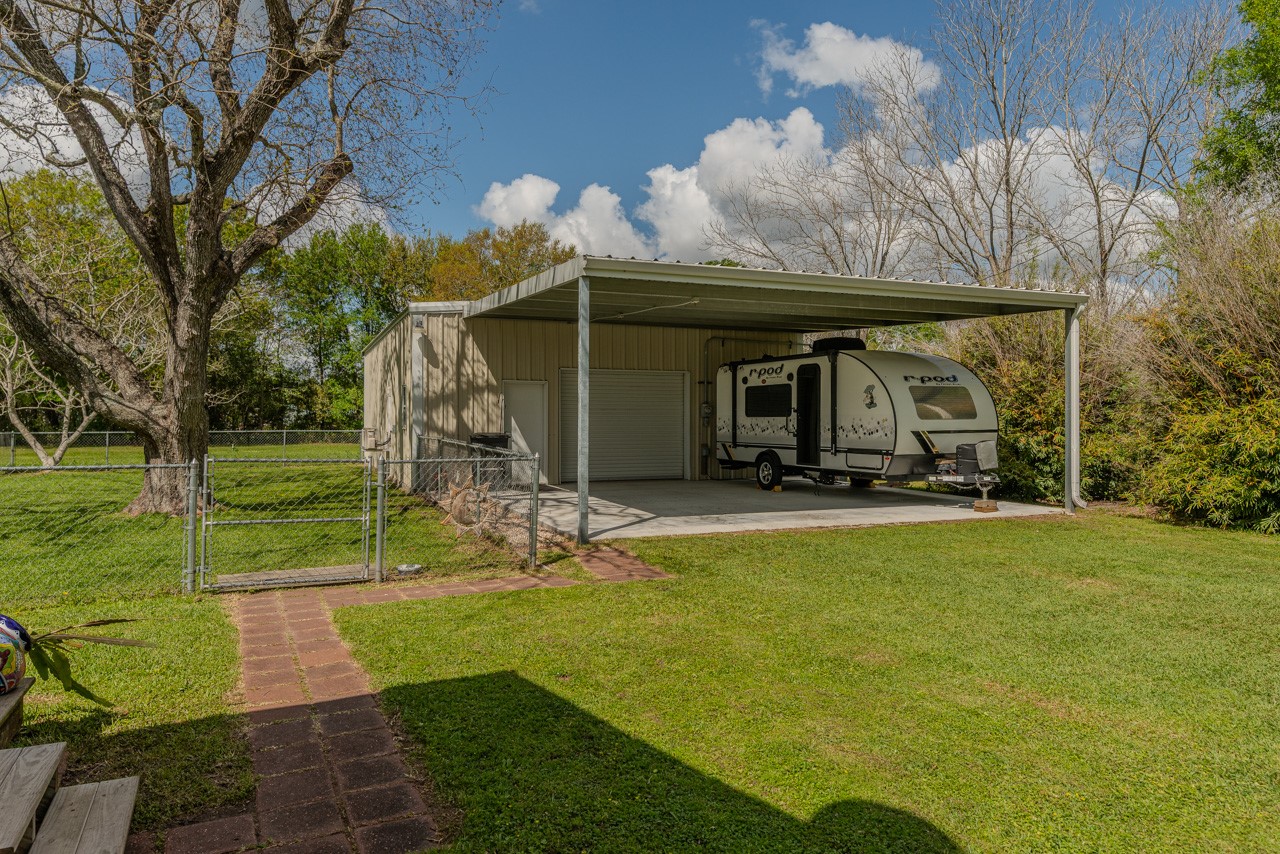 22825 Burrell-Wingate Road Beaumont, TX 77705 - Photo 38 of 47