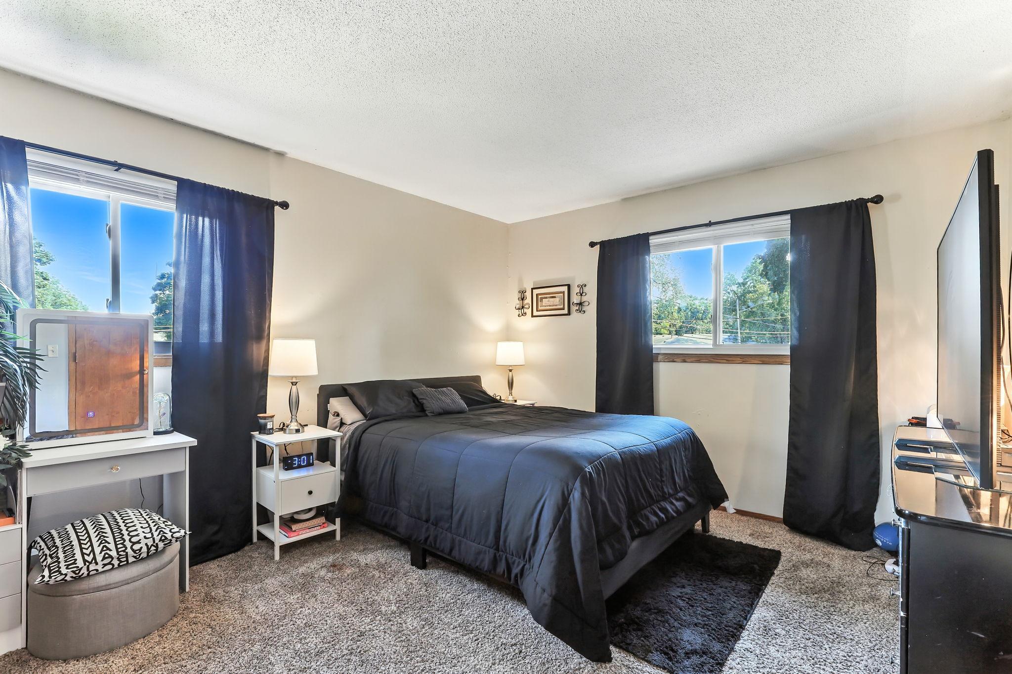 514 Shadyside Circle Hopkins, MN 55343 - Photo 9 of 30