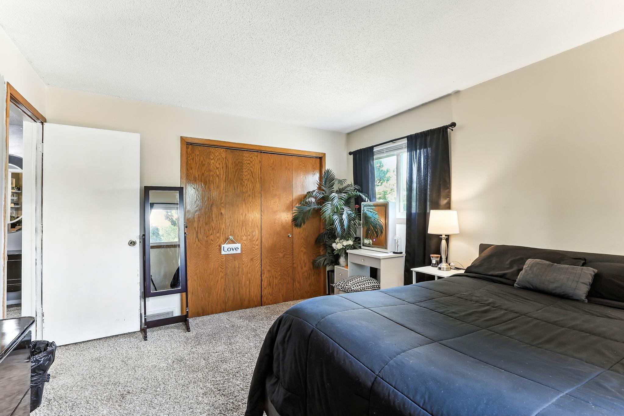 514 Shadyside Circle Hopkins, MN 55343 - Photo 10 of 30