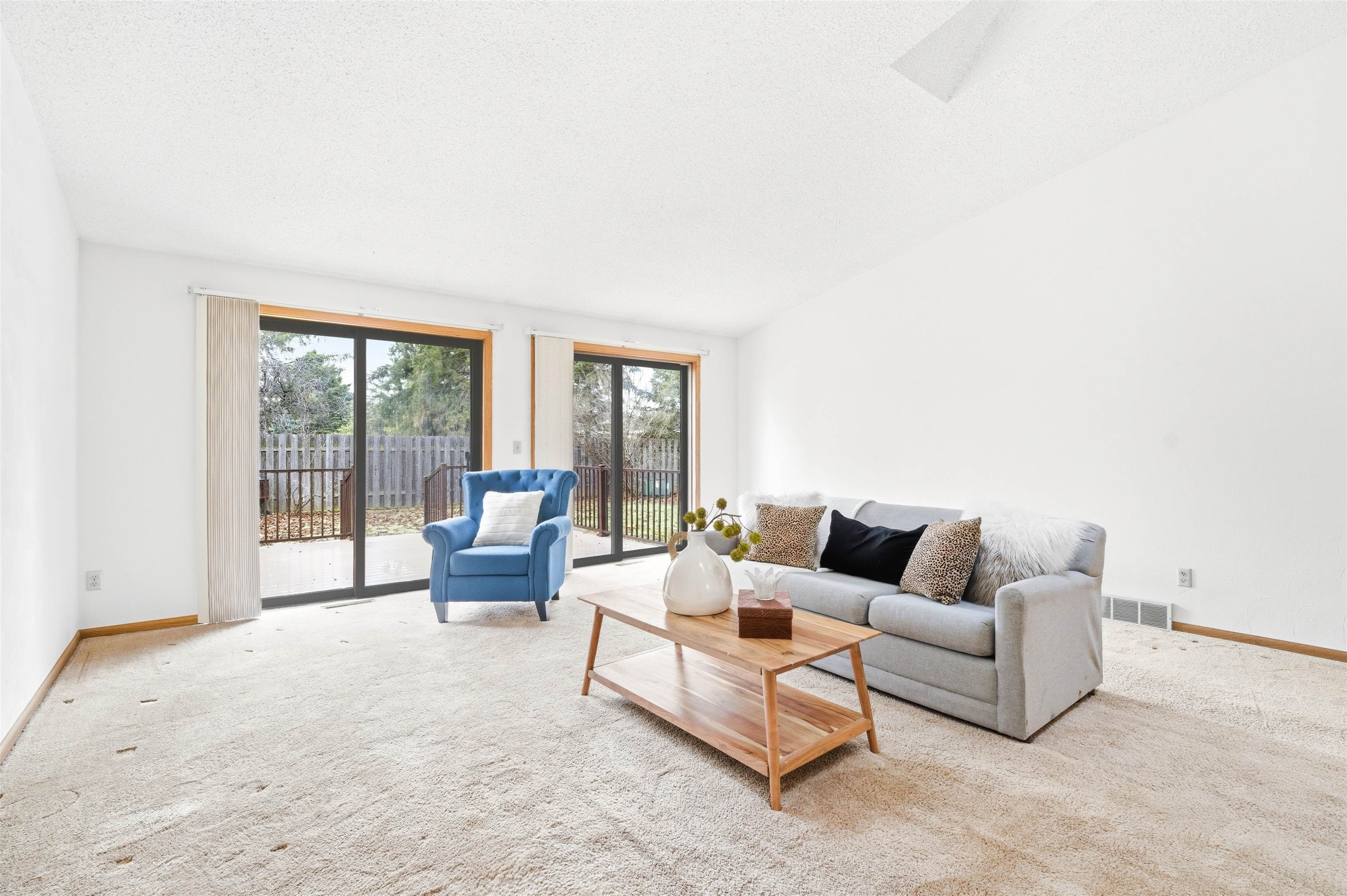 3411 North Marcos Lane Appleton, WI 54911 - Photo 2 of 20