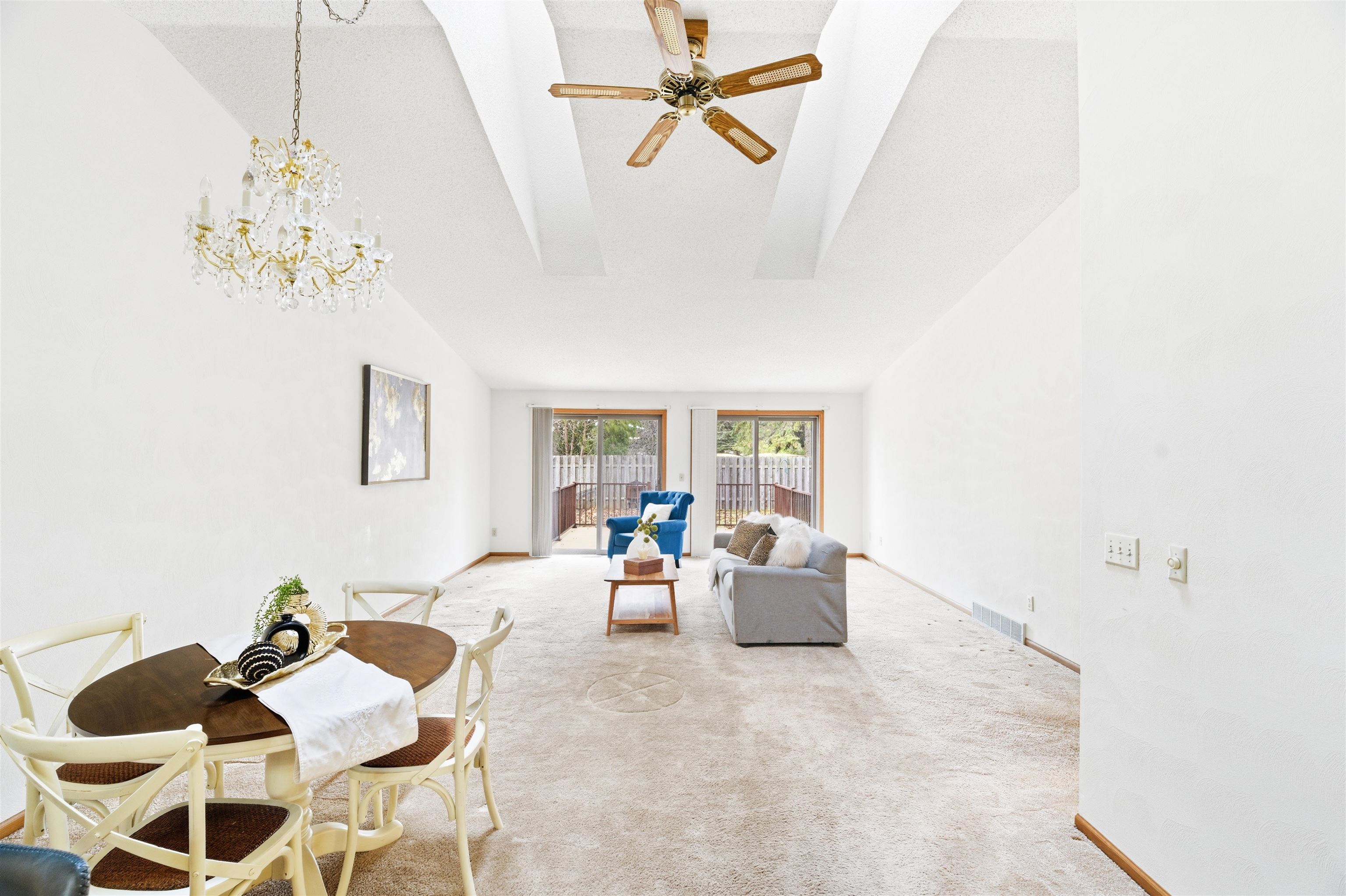 3411 North Marcos Lane Appleton, WI 54911 - Photo 4 of 20