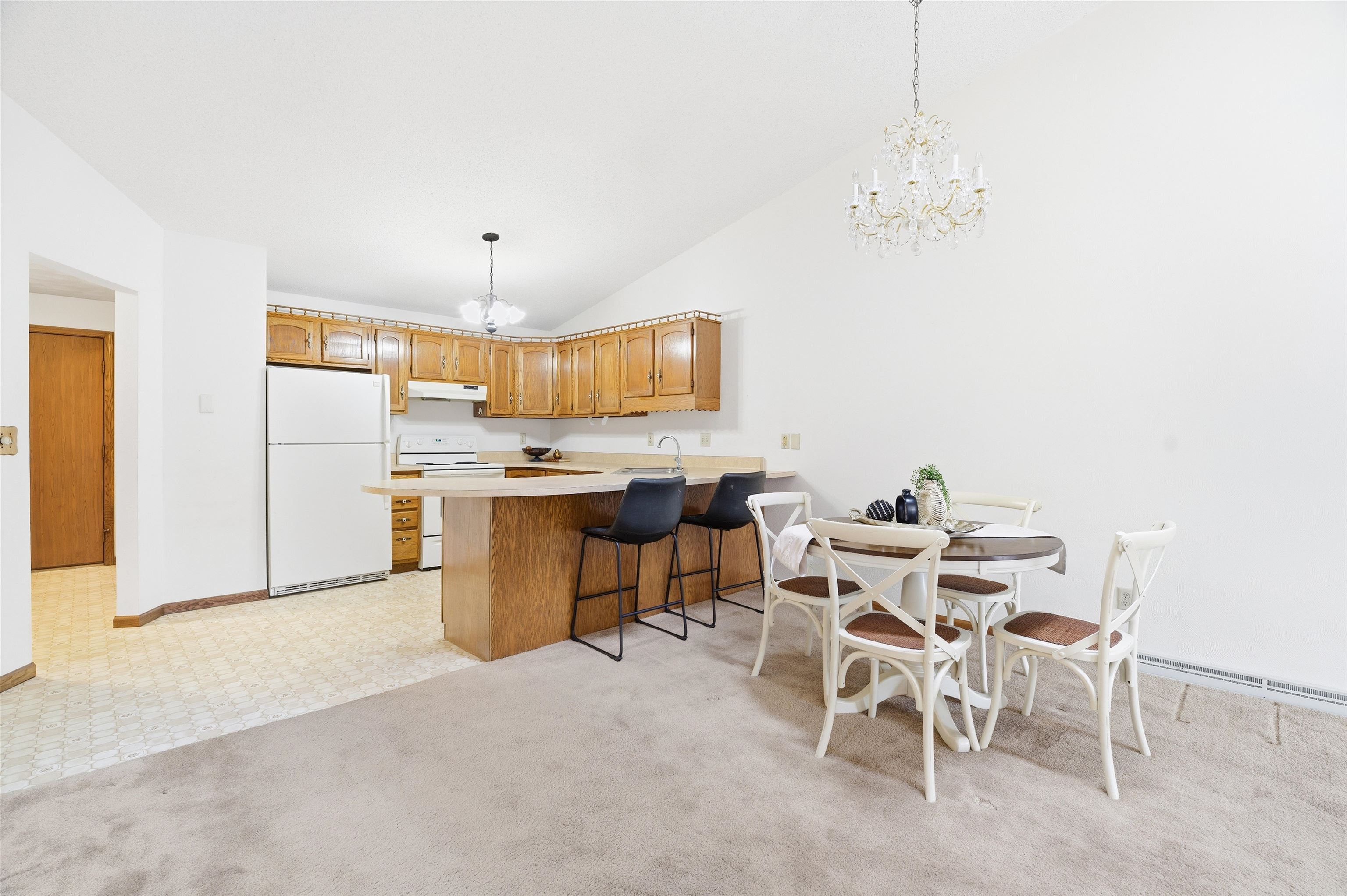 3411 North Marcos Lane Appleton, WI 54911 - Photo 6 of 20