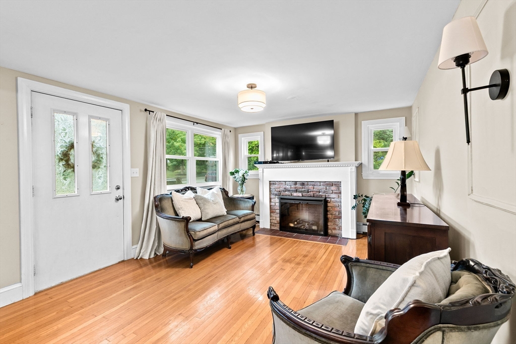 59 Captain Peirce Road Scituate, MA 02066 - Photo 2 of 30