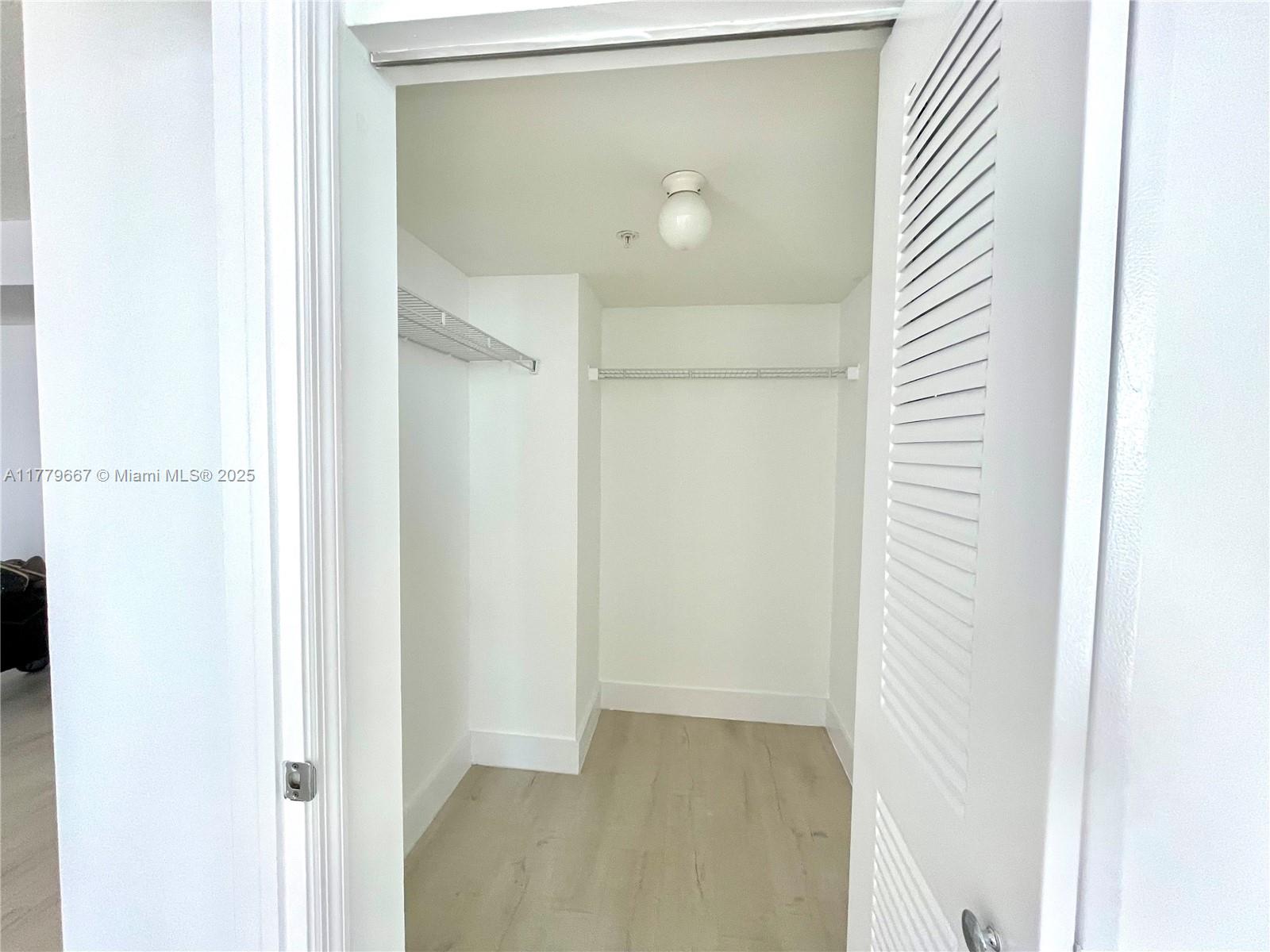 102 Southwest 6th Avenue, Unit 701 Miami, FL 33130 - Photo 12 of 25 a view of a bathroom