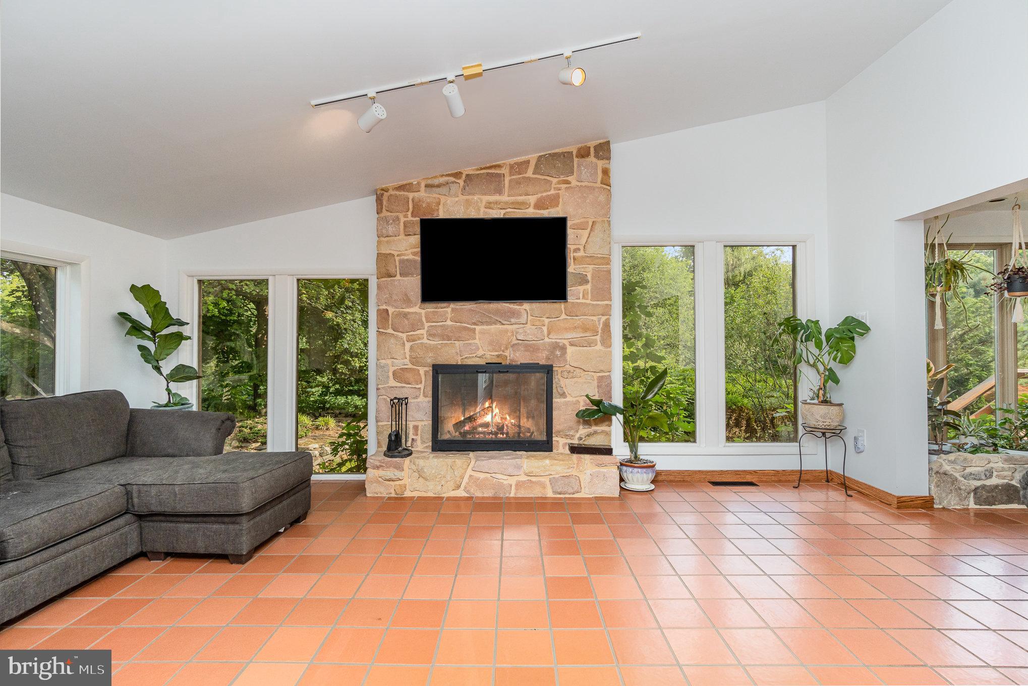 211 Echo Road Carlisle, PA 17015 - Photo 11 of 65 Gallery Image 11