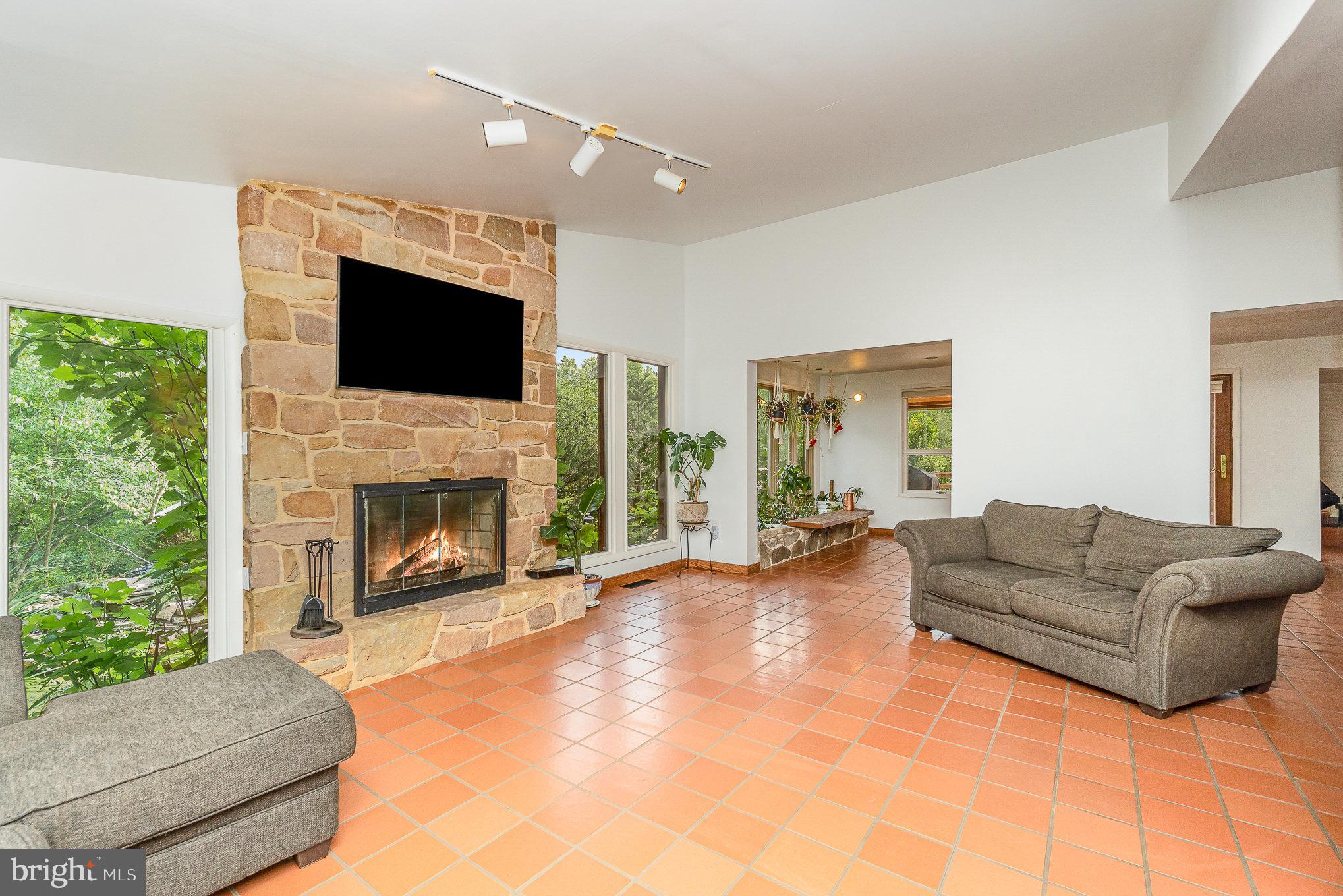 211 Echo Road Carlisle, PA 17015 - Photo 12 of 65 Gallery Image 12