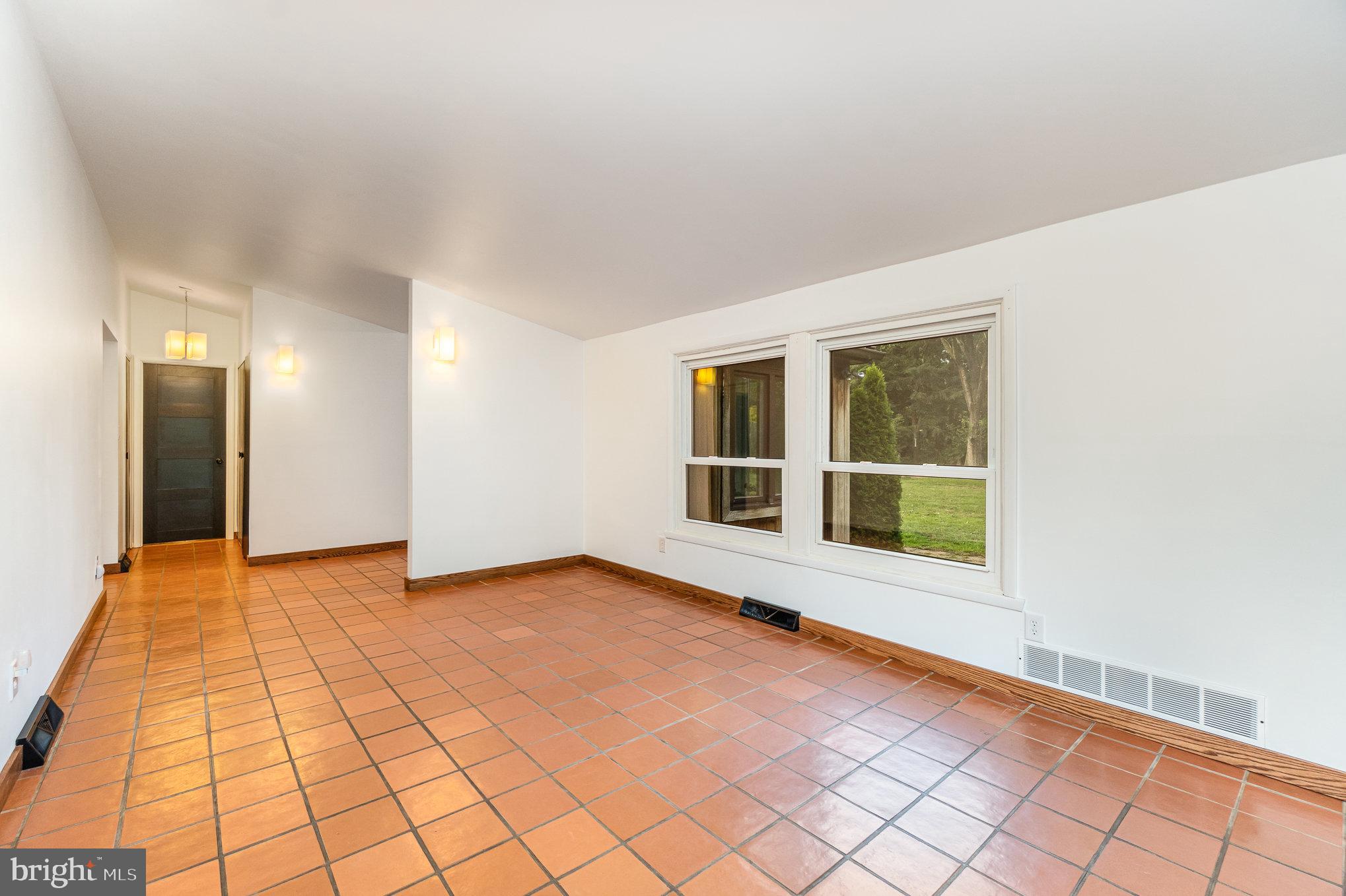 211 Echo Road Carlisle, PA 17015 - Photo 9 of 65 Gallery Image 9
