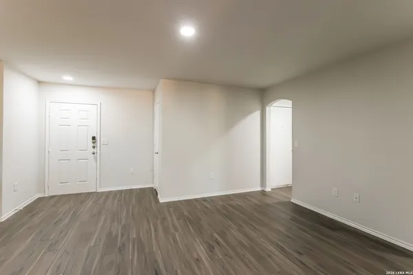 $1,920 | 5914 Poesta, San Antonio, TX 78218
