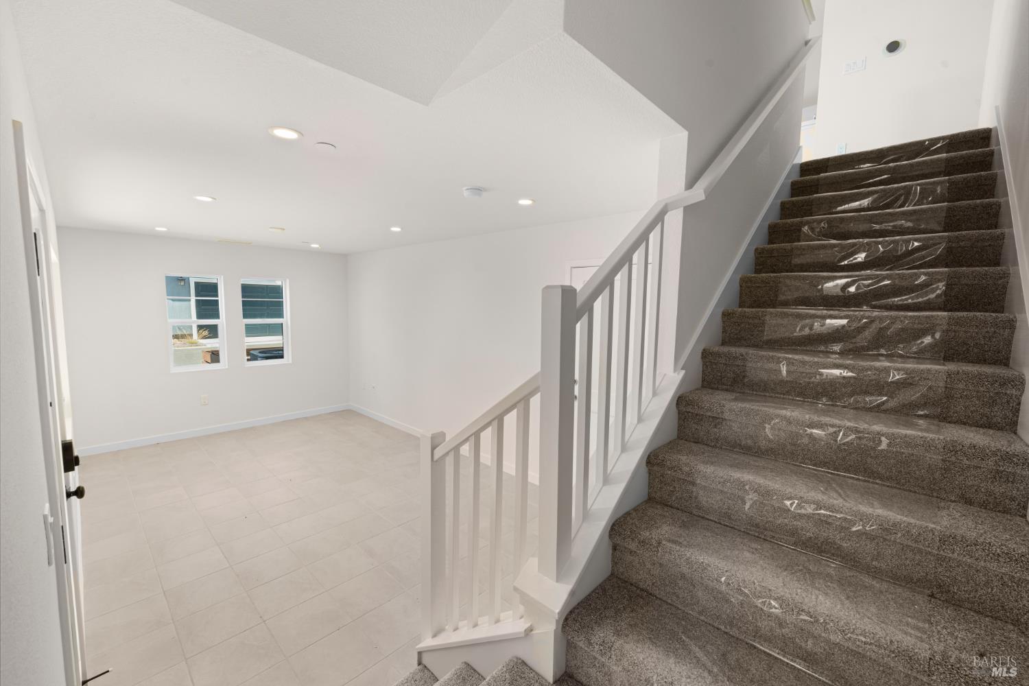 1448 Waterside Lane Rohnert Park, CA 94928 - Photo 14 of 35 a view of entryway