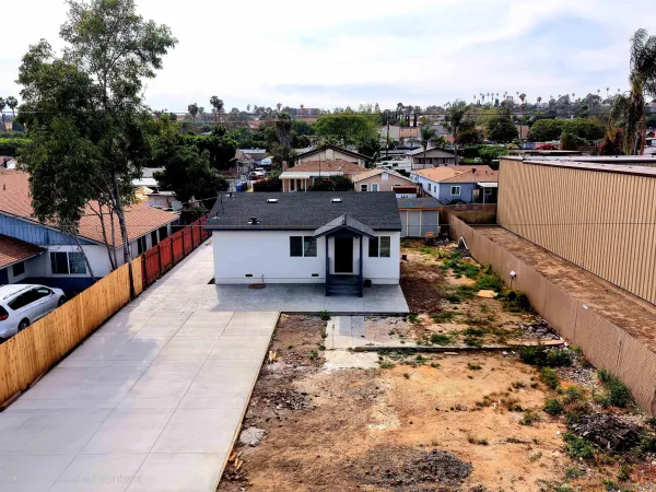 $3,500 | 8836 Valencia Street, Spring Valley, CA 91977