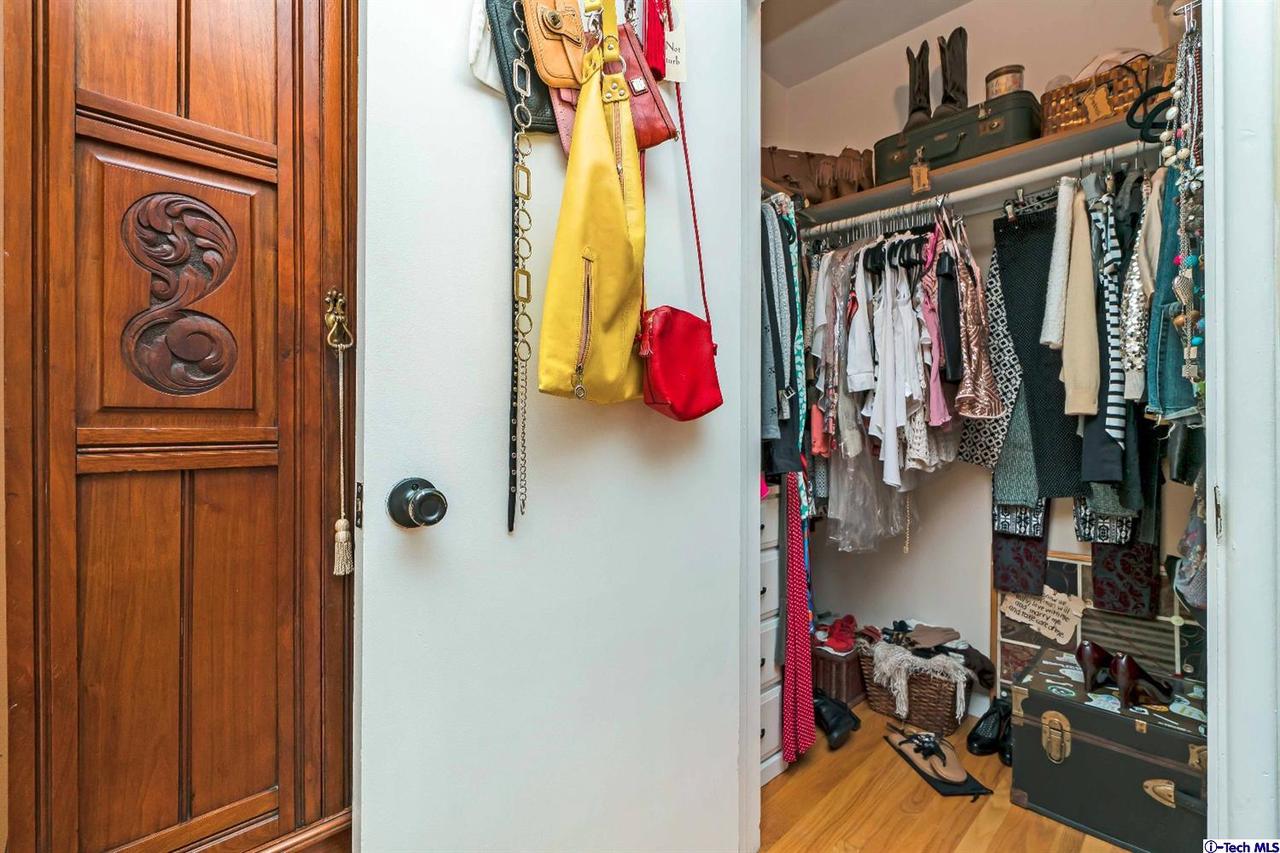 10540 Fernglen Avenue Tujunga, CA 91042 - Photo 21 of 35