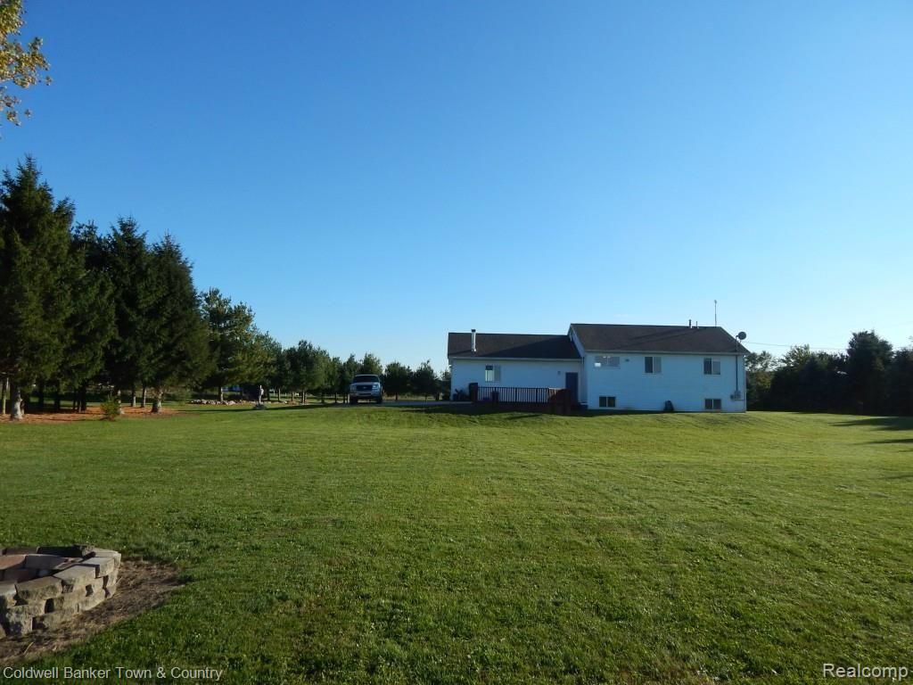 4631 Beard Road Byron, MI 48418 - Photo 39 of 45
