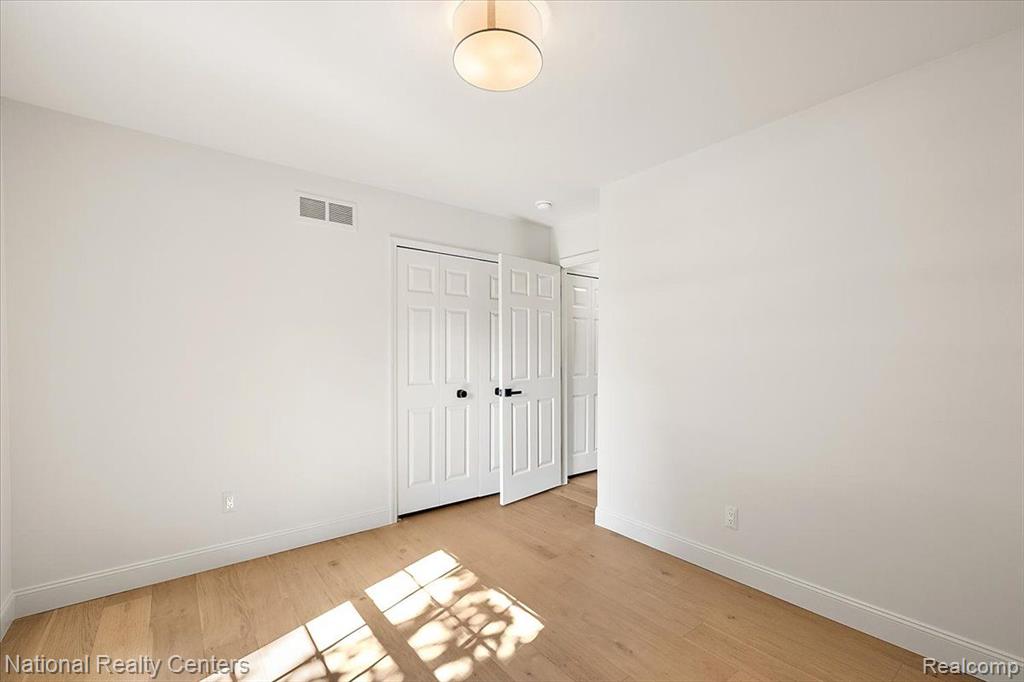 413 Cypress Road Rochester Hills, MI 48309 - Photo 37 of 50