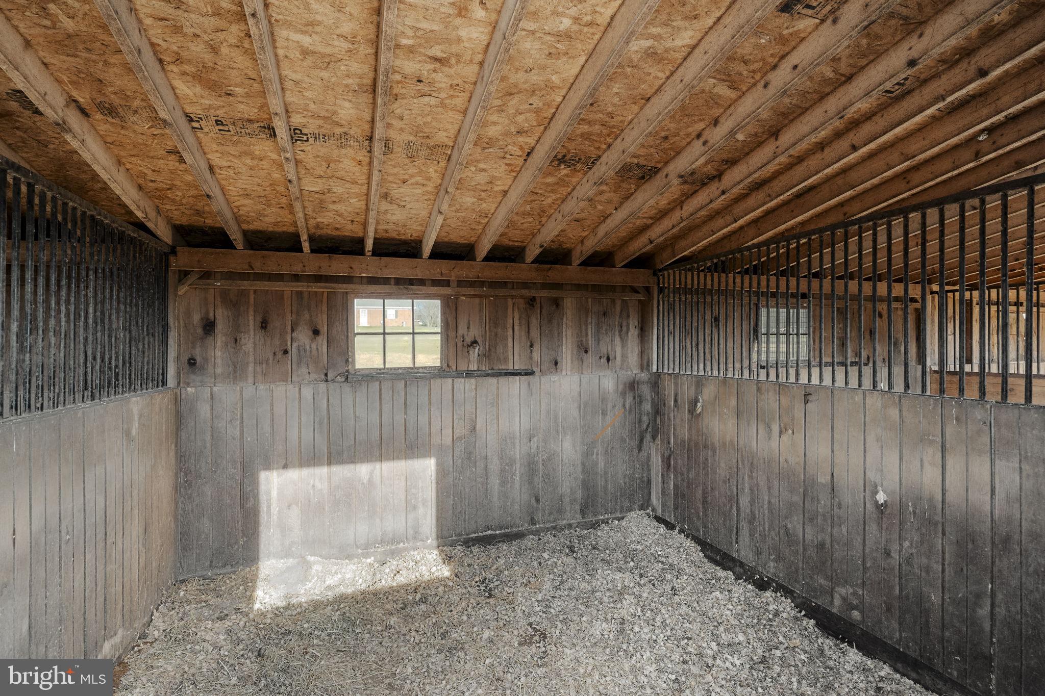 3697 Newark Road Oxford, PA 19363 - Photo 44 of 52 Horse stall 3