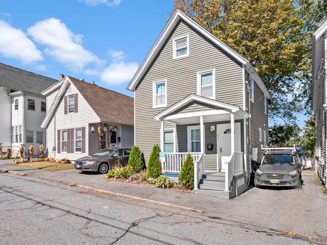 $499,000 | 85 B Street, Lowell, MA 01851