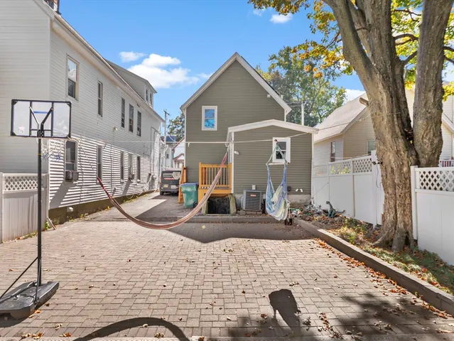 $499,000 | 85 B Street, Lowell, MA 01851