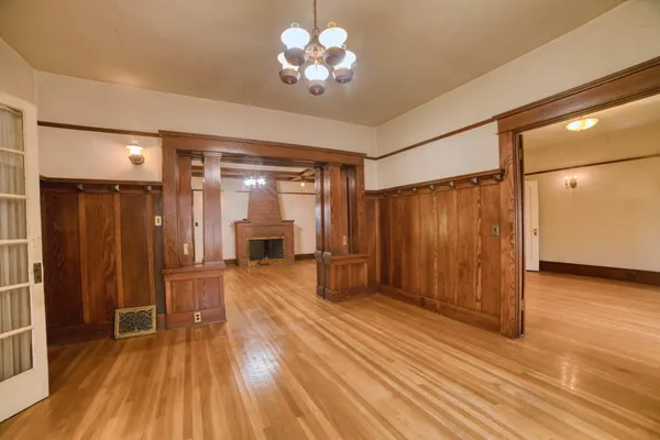 $354,900 | 421 North D Street, Madera, CA 93638