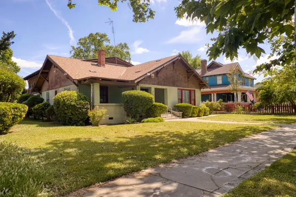 $354,900 | 421 North D Street, Madera, CA 93638