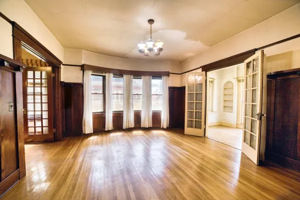 $354,900 | 421 North D Street, Madera, CA 93638