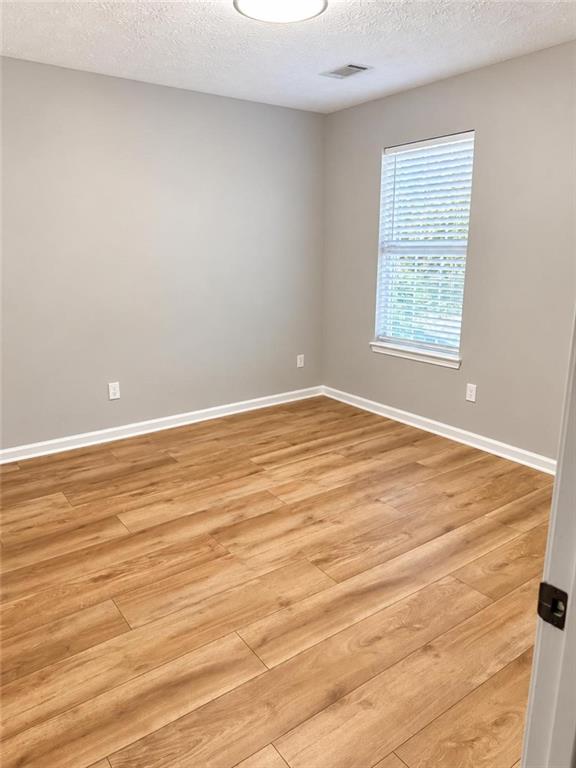 1055 Chatham Road Buford, GA 30518 - Photo 14 of 21 Gallery Image 14