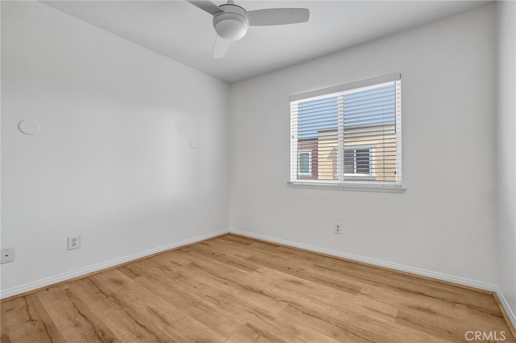 12 Shellprint Court Newport Beach, CA 92663 - Photo 28 of 42 Upstairs Bedroom #2