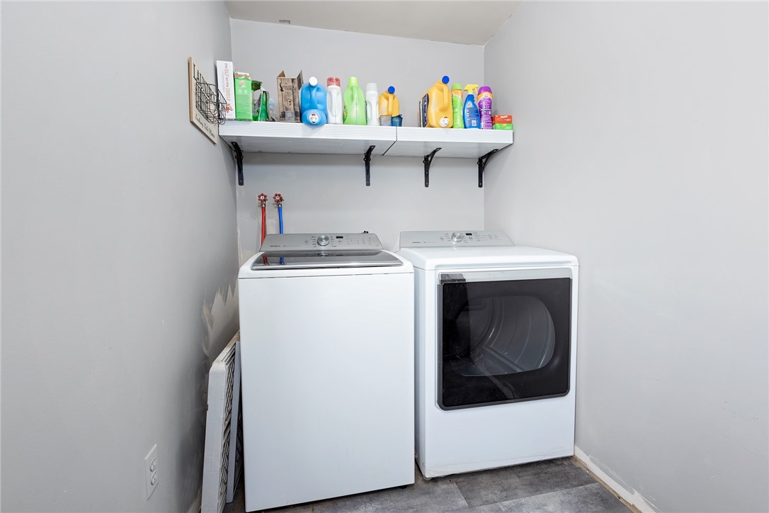 408 McIntyre Road Caledonia, NY 14423 - Photo 11 of 38 1st floor laundry off of mudroom