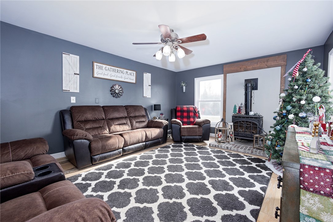 408 McIntyre Road Caledonia, NY 14423 - Photo 8 of 38